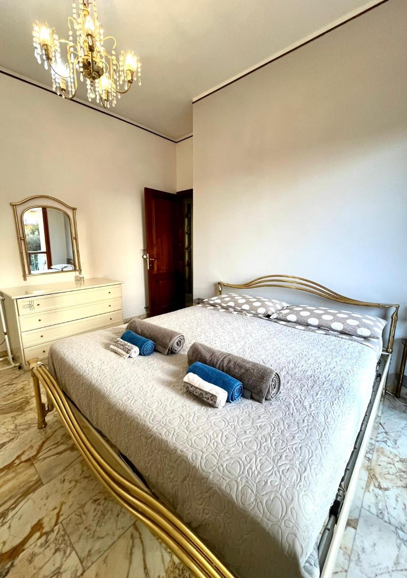 Daddy's House - Maximum Car Length Allowed 420cm Appartement Genua